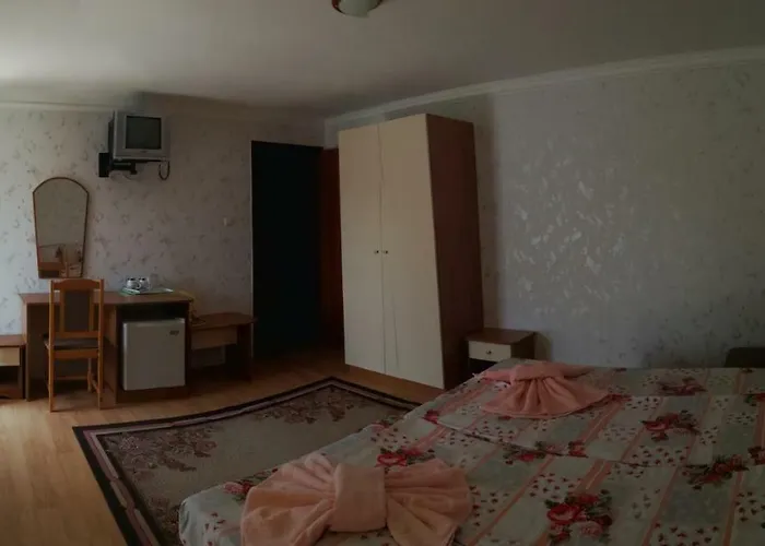 게스트하우스 Anele,kiten 4*